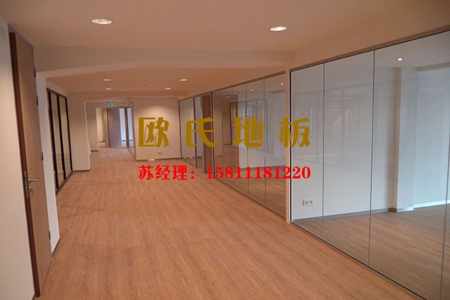 舞臺(tái)舞蹈室專用運(yùn)動(dòng)木地板特點(diǎn)——?dú)W氏舞臺(tái)木地板