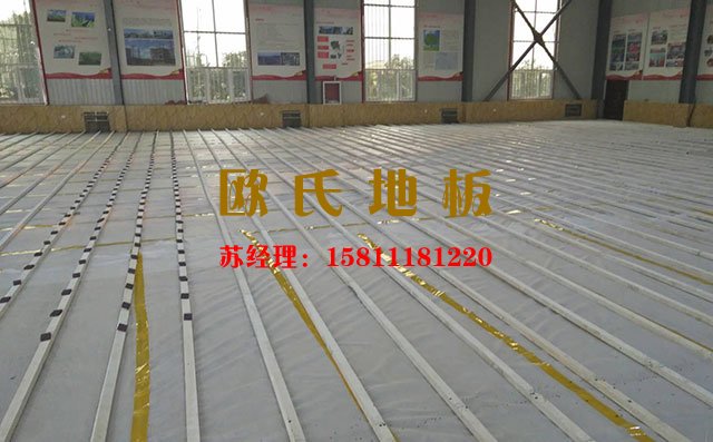 室內(nèi)體育場(chǎng)館鋪裝木地板，有哪些質(zhì)量要求——?jiǎng)P潔地板