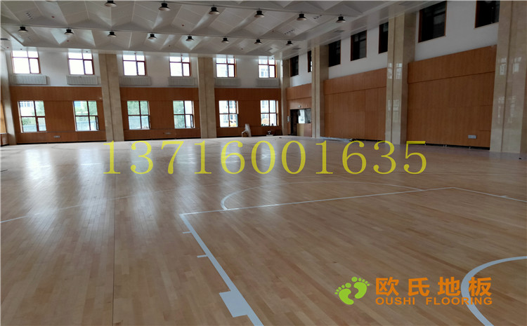 黑龍江雙鴨山籃球館木地板案例—?dú)W氏舞臺(tái)木地板廠(chǎng)家